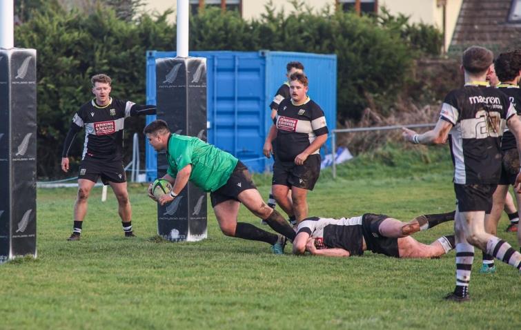 No 10 George Evans scores a Neyland try (Pic Steve Howells)